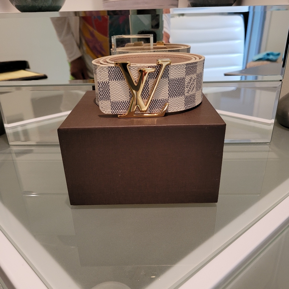 LOUIS VUITTON DAMIER CANVAS LV 80/32. AUTHENTIC 100%